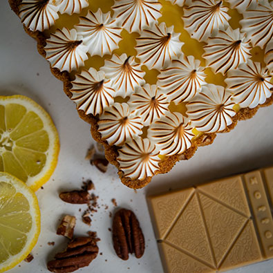 Tarte au Citron mit Baiser und Zitrone-Pekannuss-Tafel